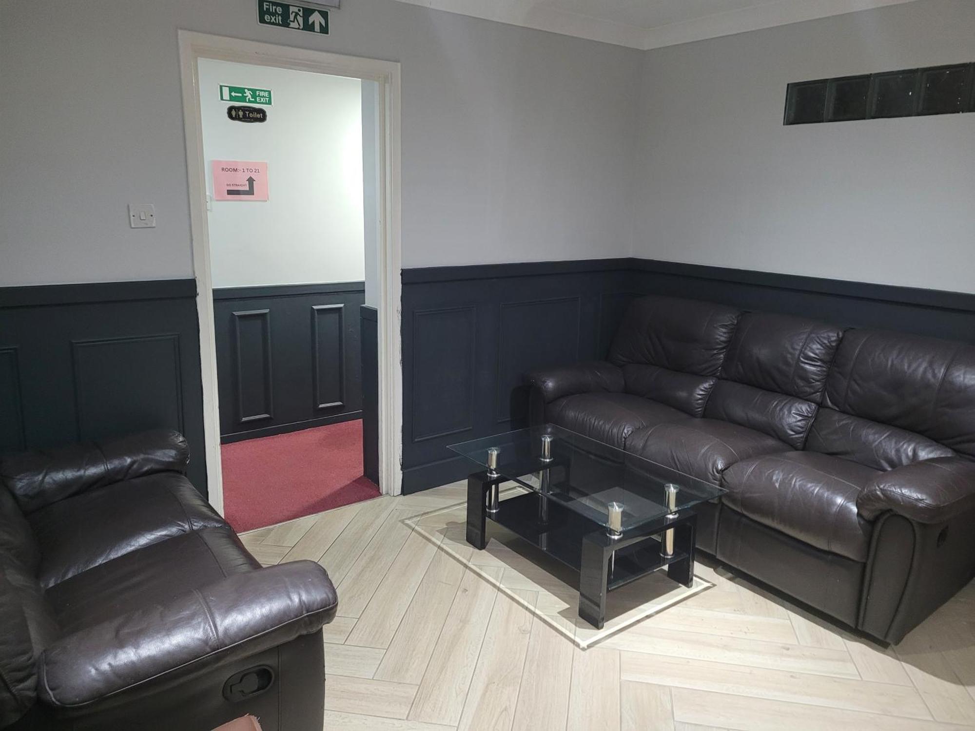 The Gatwick White House Hotel Horley Exteriör bild