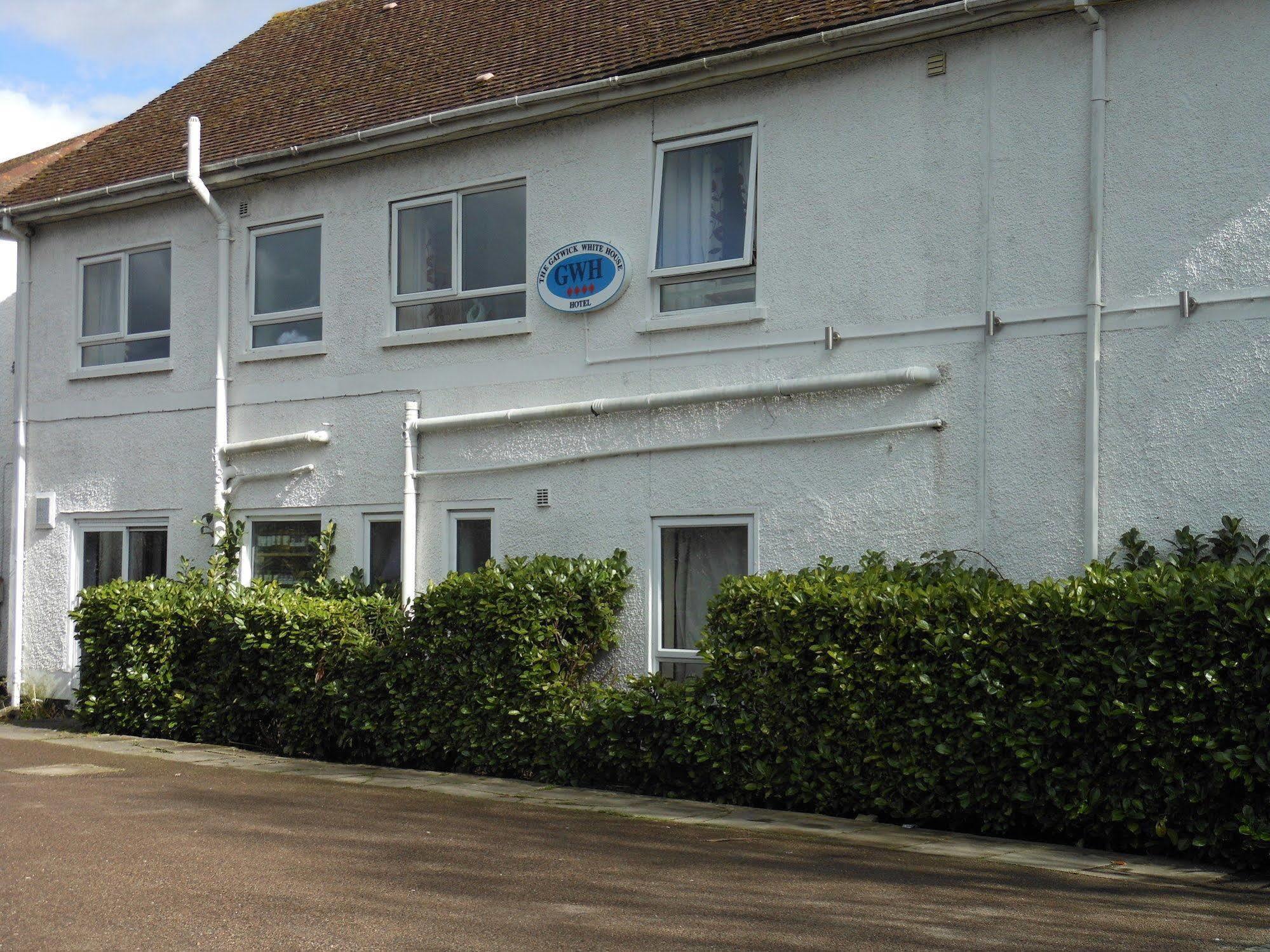 The Gatwick White House Hotel Horley Exteriör bild